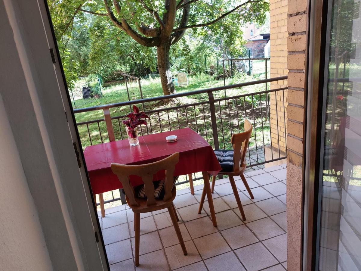 Wacker Apartment Plauen Bagian luar foto